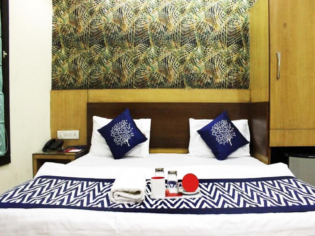 Aira Xing Hotel 2*